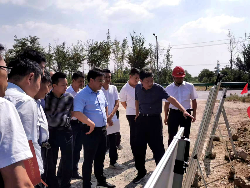 亳州市委常委、副市長左龍蒞臨亳蒙預制標調研指導